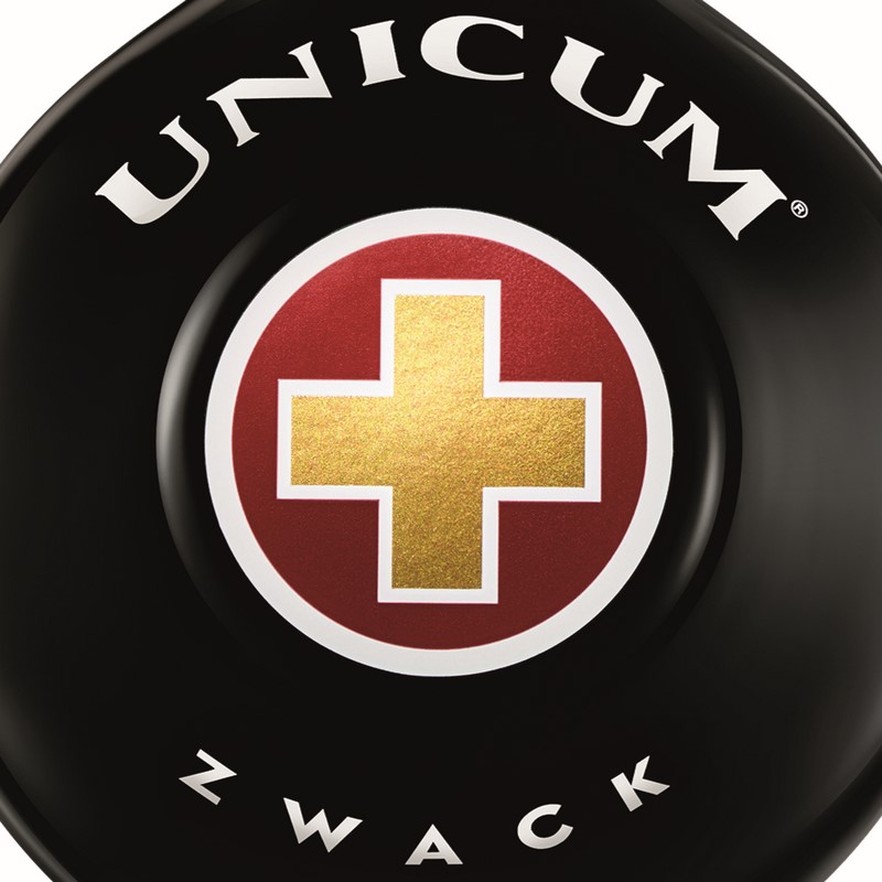 Zwack Unicum Kräuterlikör aus Ungarn 0,7 % L 40 vol